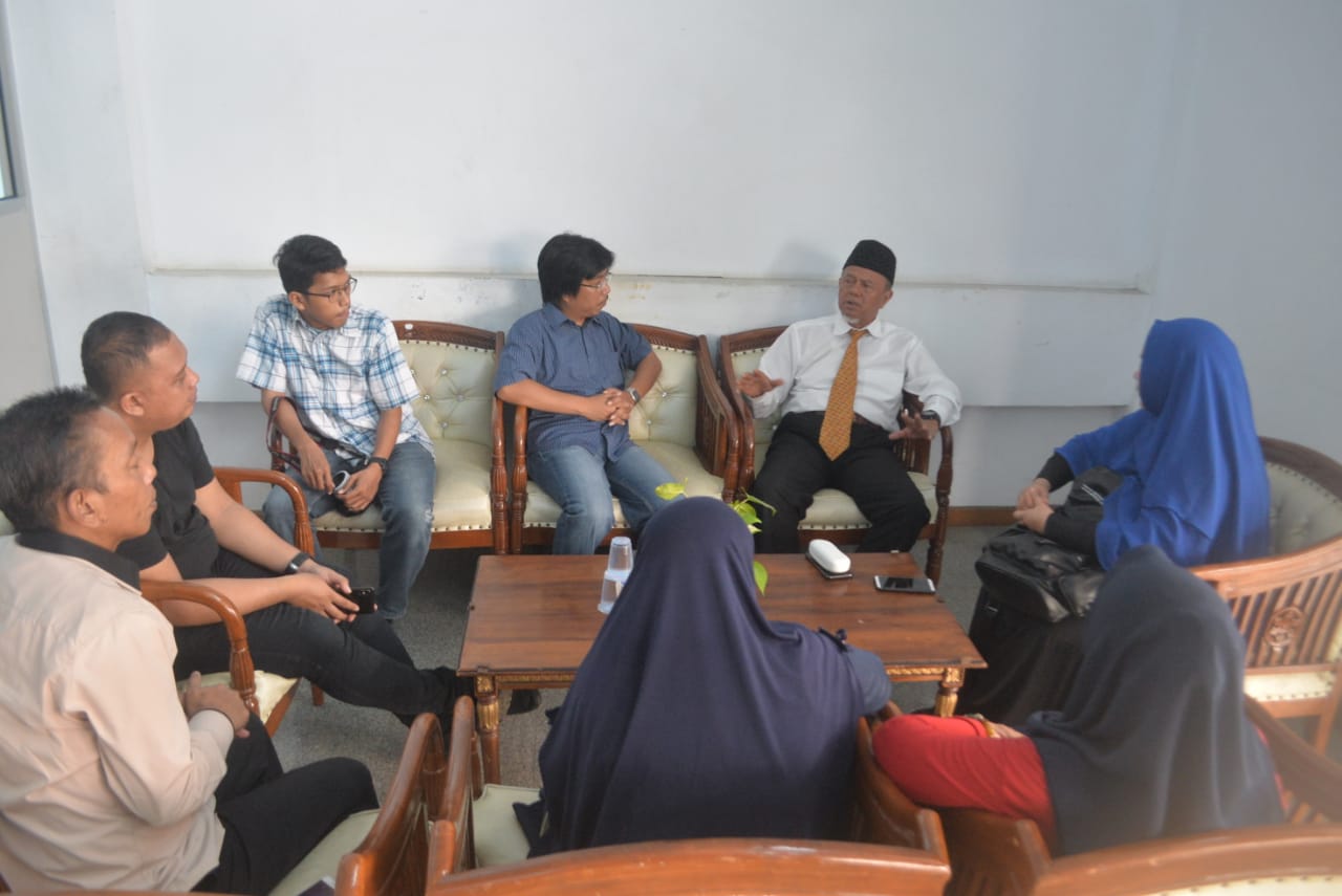 Sempat Alergi Politik, Ini Alasan Bustomi Berkenan Dampingi Firmansyah