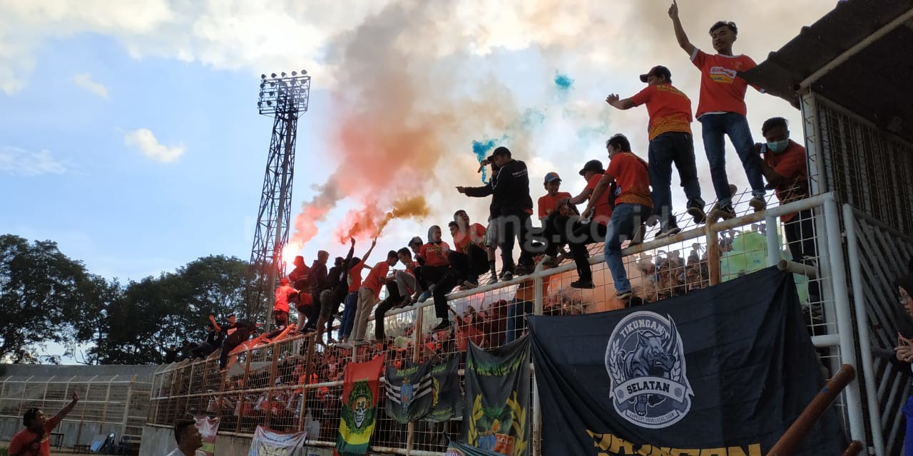 Badak Lampung Menang Telak, 6-1