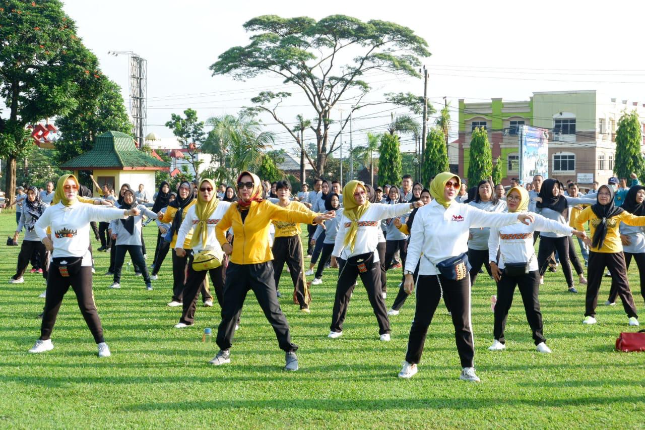 Populerkan Senam Lampung Berjaya, Riana Sari Road Show OPD