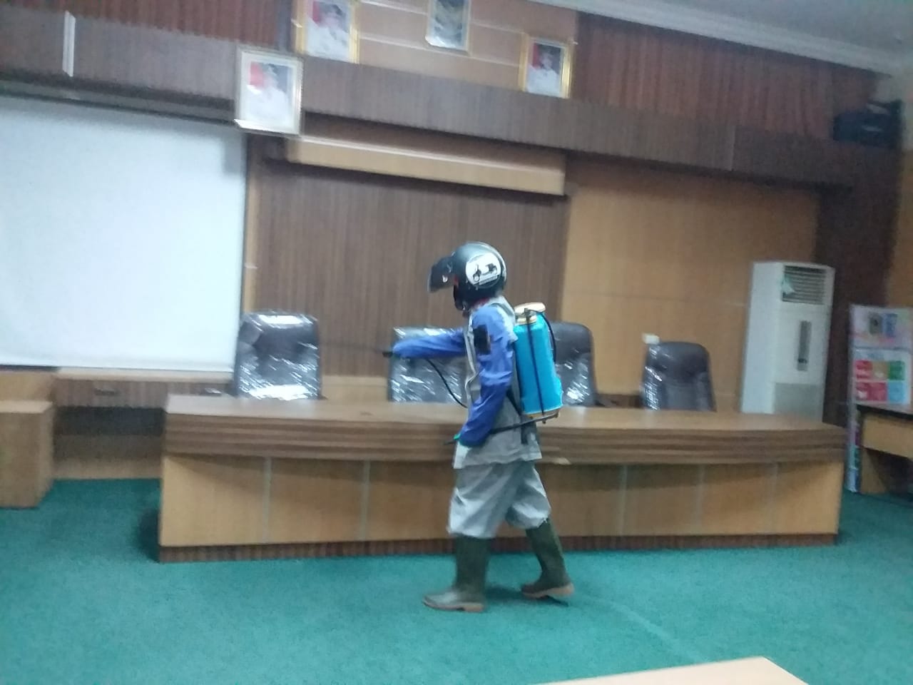 Cegah Covid-19, Bappeda Sterilisasi Ruangan