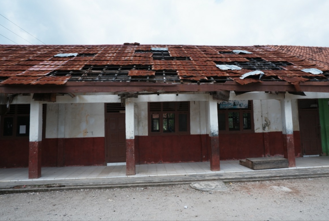 Ini Dia, SD Dengan KBM Tergantung Cuaca