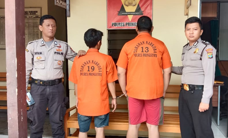 Operasi Antik, Empat Ditangkap, Satu Kabur  