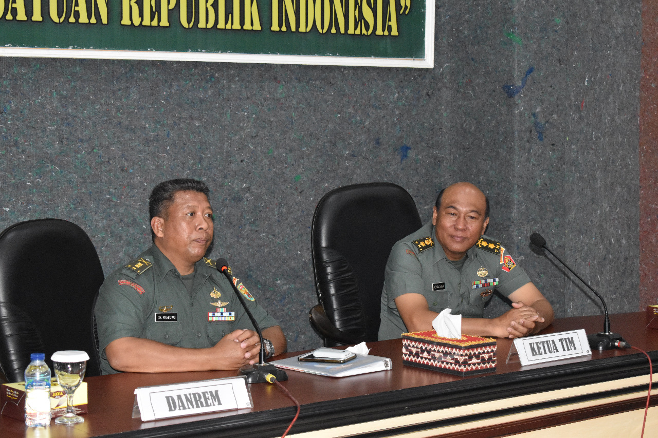 Tim Aswaslat Kodilatad Kunjungi Korem 043/Gatam