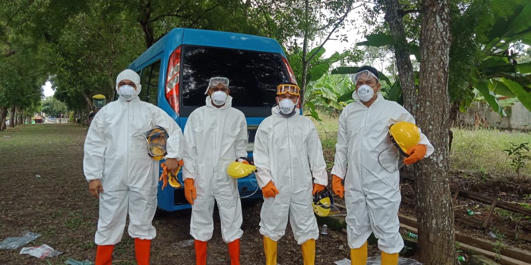 Patut Diapresiasi, Babinsa Ini Jadi Relawan Pengubur Jenazah Covid-19