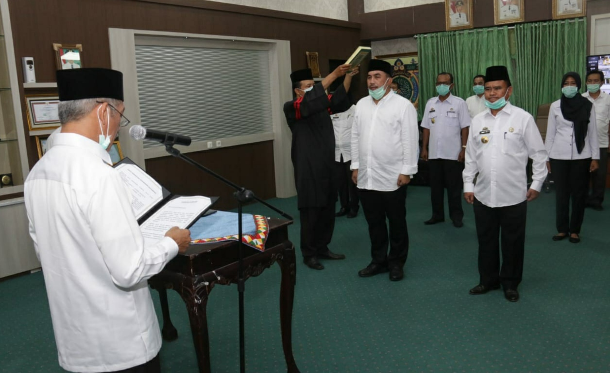 Bukan Pelantikan Biasa, Undangan Eksklusif dan Kenakan Masker