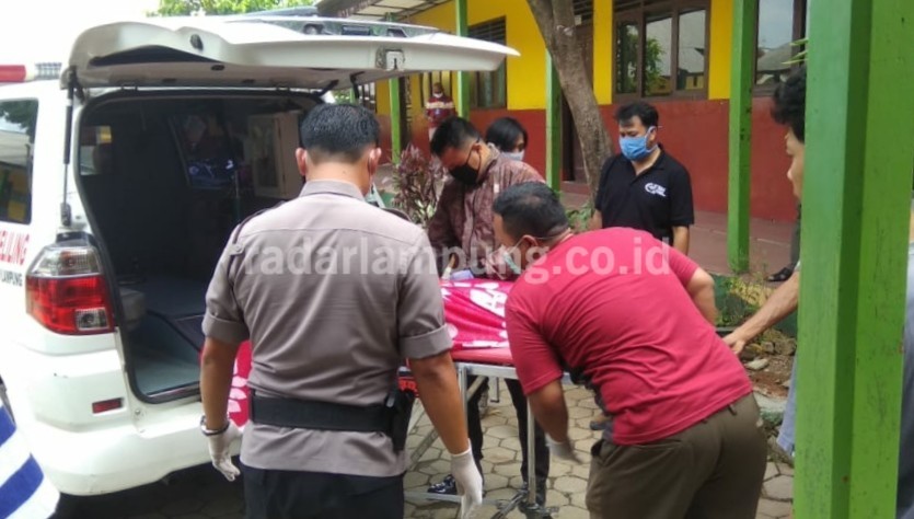 Gantung Diri, Guru SD Tinggalkan Surat, Minta Istri Jangan Bersedih
