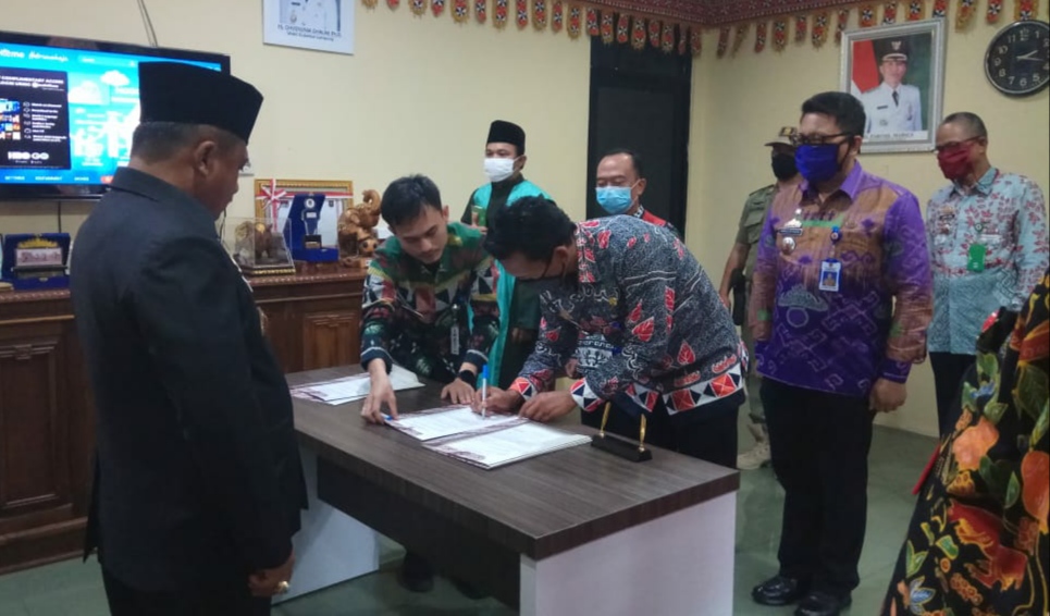 Tujuh Pejabat Pemkab Lambar Tempati Posisi Baru