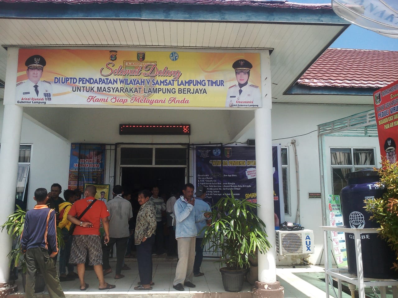 Samsat Sukadana Bebaskan Dena PKB dan BBNKB