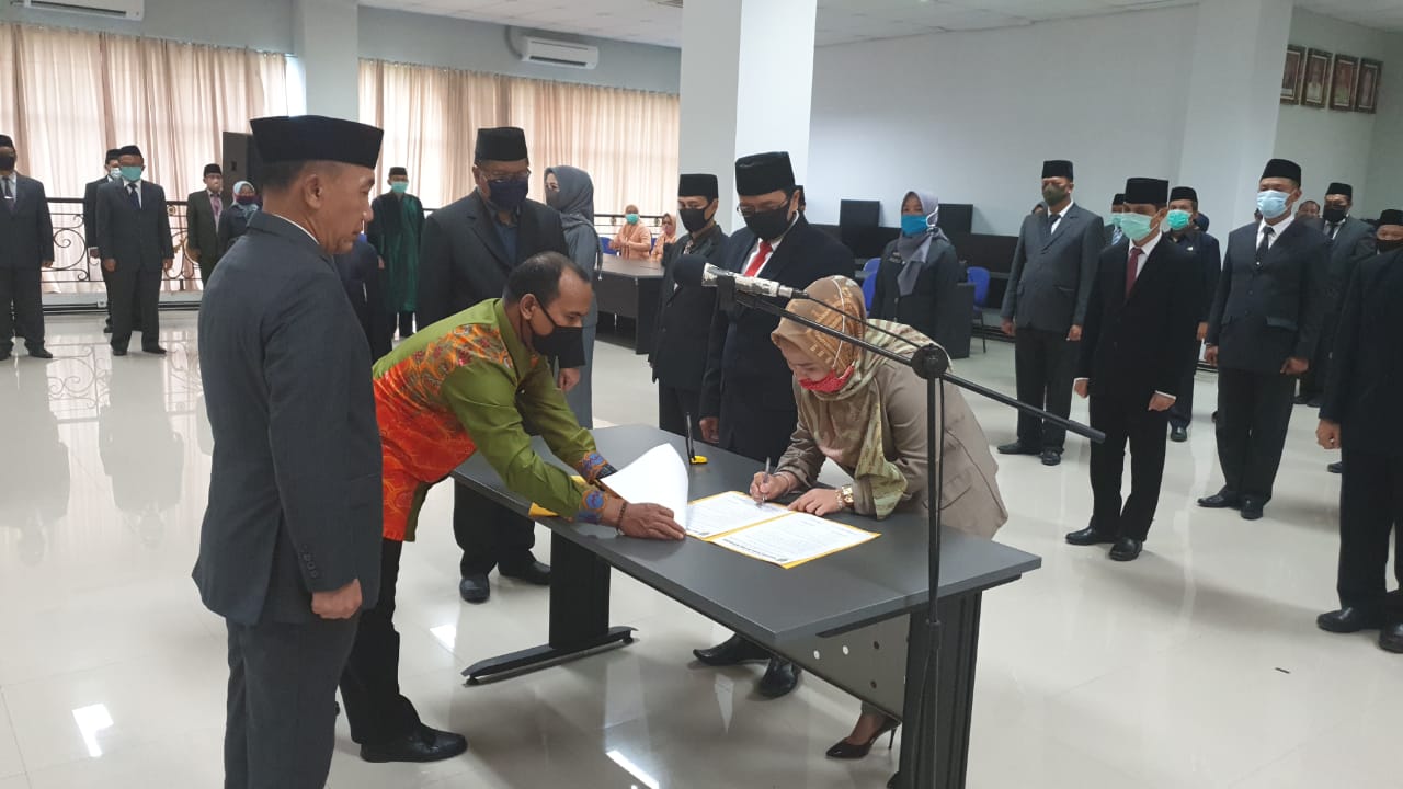Penyegaran, 36 Pejabat Pengawas Dilingkungan Dinas BMBK Dilantik