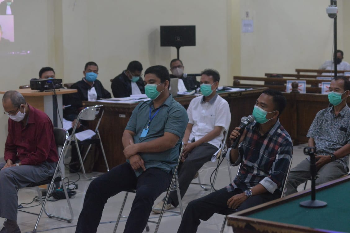 Hadir di Persidangan, Staf Disperkim Pesawaran Ini Akui Stor ke Taufik Rp2,6 Miliar