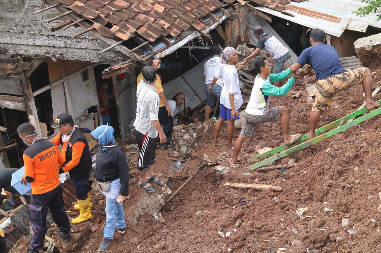 Warga Was-Was Longsor Susulan, Begini Strategi BPBD