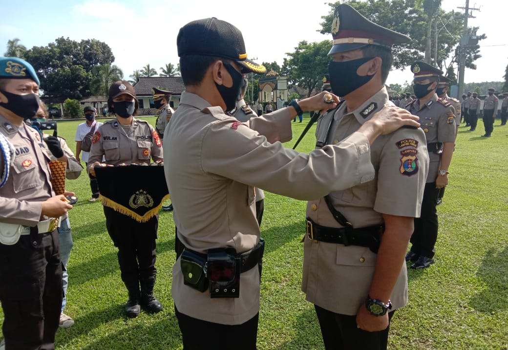 Kapolres Lamtim Pimpin Sertijab 12 Perwira