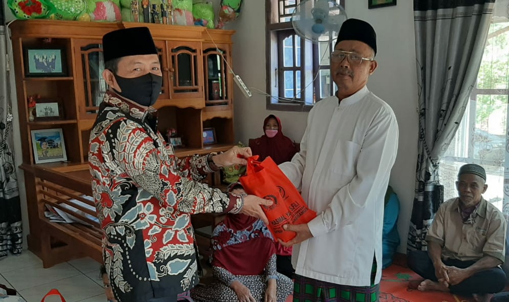 Door to Door, Anggota Komisi III DPRD Tanggamus Serap Aspirasi Masyarakat
