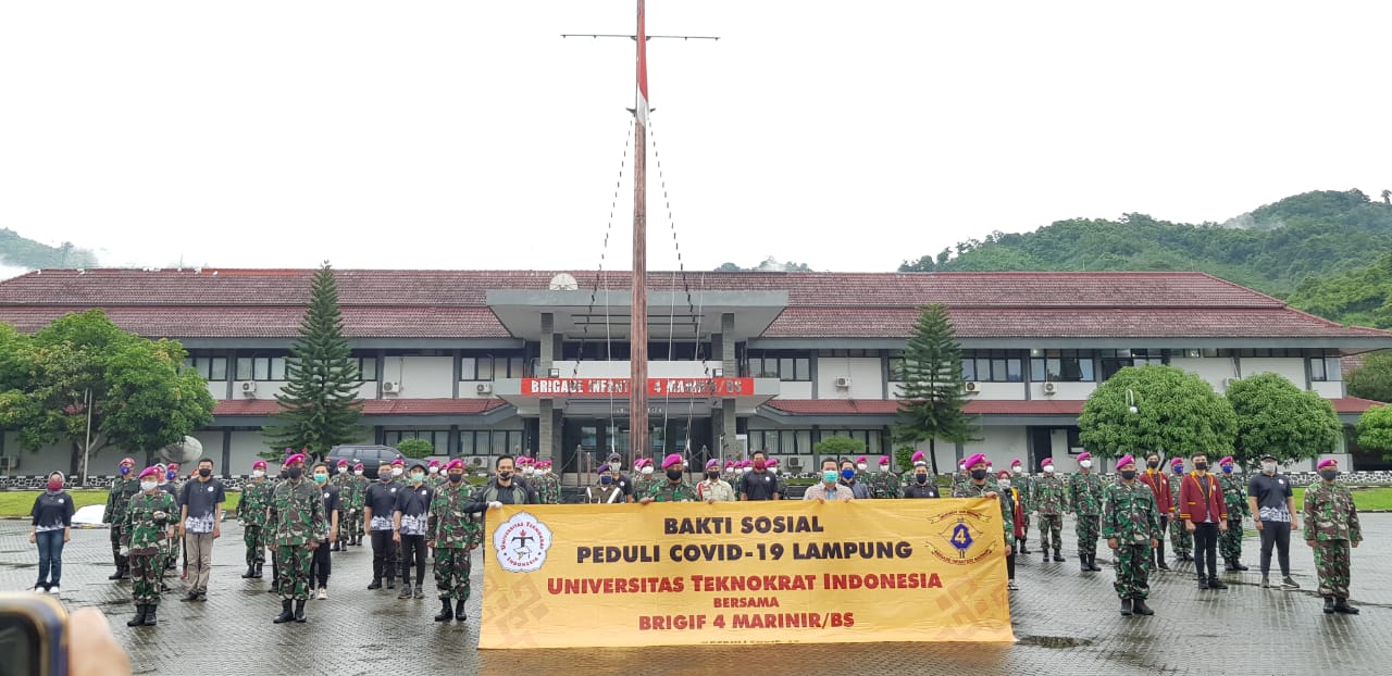 Teknokrat Bersama Brigif 4 Marinir/BS Bagikan Ribuan Paket Sembako