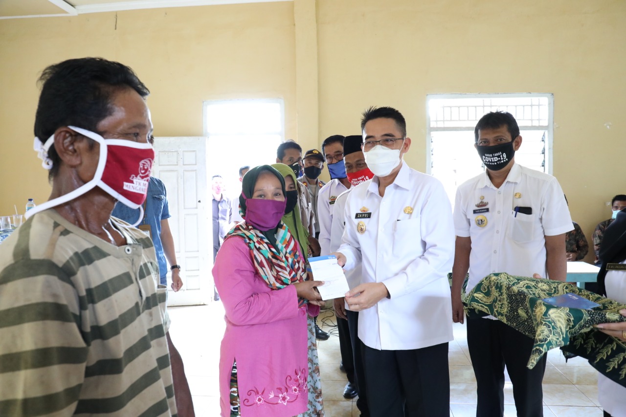 Hamdalah, Warga Margatiga Lamtim Terima BLTDD