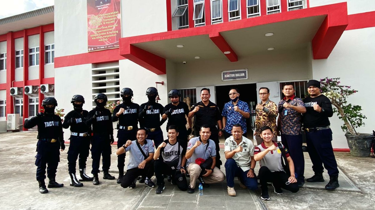 Diam-diam, 76 Narapidana Kelas Berat Dipindahkan ke Nusakambangan