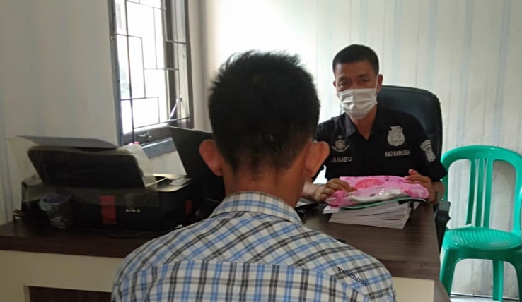 Parah ! Oknum Guru SD Nyambi jadi Pengedar Sabu