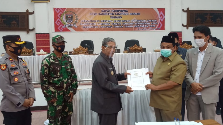 APBDP 2020 Lamteng Disahkan, Target Pendapatan Berkurang Rp213 M Lebih