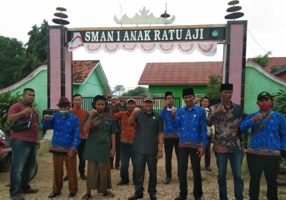 Perjuangkan Jalan Desa dan Kampung Wisata Aglonema