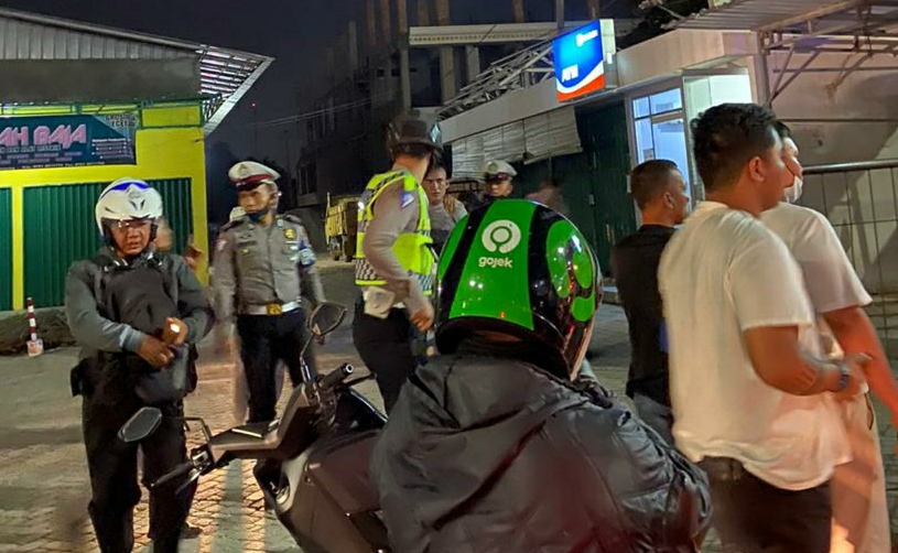 Bandit Nekat, Bobol ATM saat Ramai Antrean