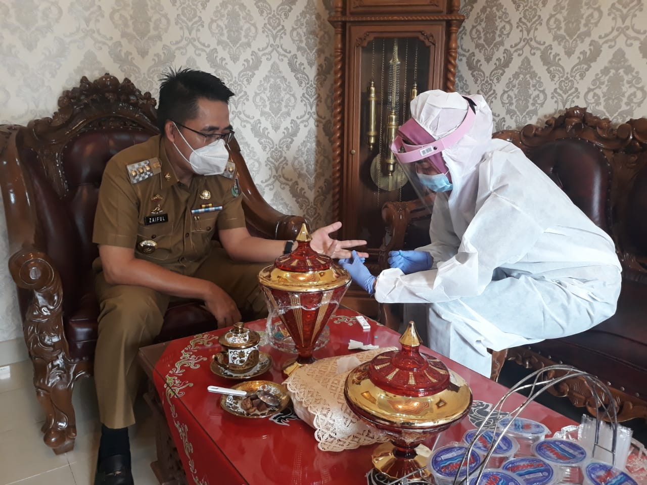 Bupati Lamtim Jalani Rapid Test, Ini Hasilnya