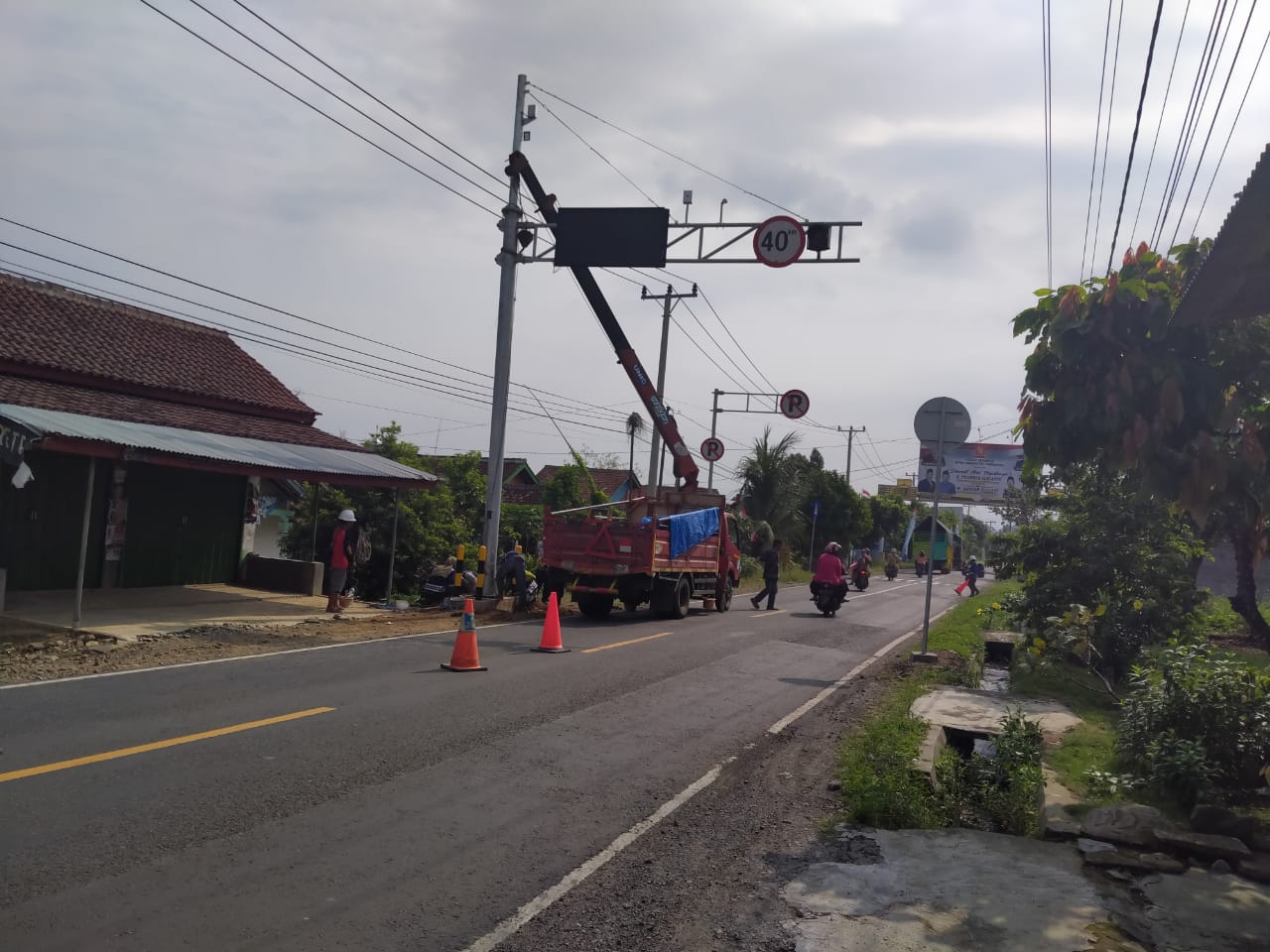 Tanggamus Dapat Bantuan ZOSS  Dan Alat Pengukur Kecepatan Kendaraan