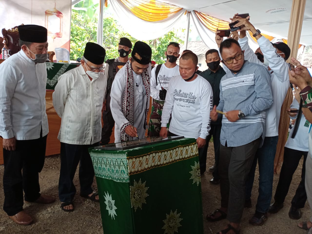 Di Pesawaran, UAS Ingatkan Keutamaan Sedekah dan Baca Al-Quran