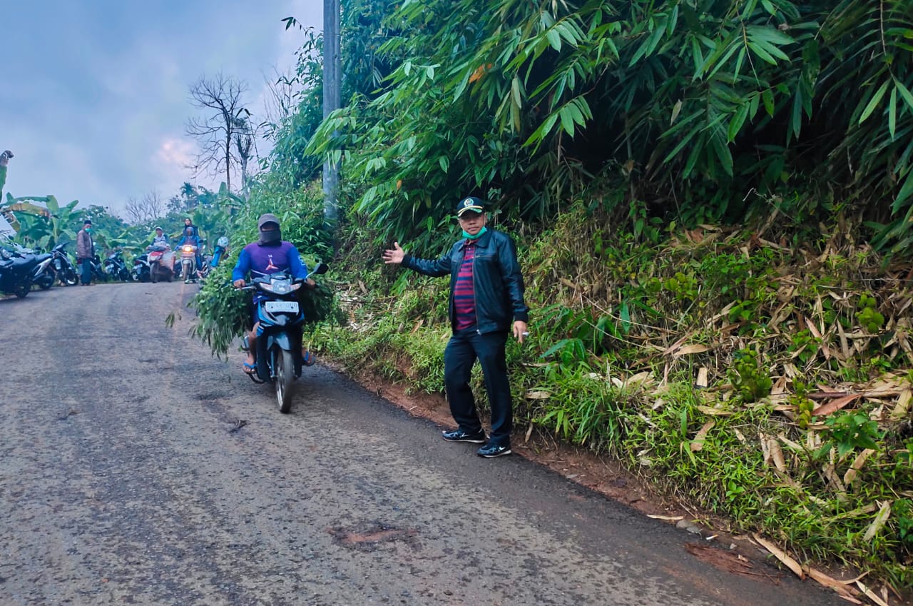 Jalan di Pekon Ini Rawan Lakalantas, Anggota DPRD Tanggamus Buka Suara