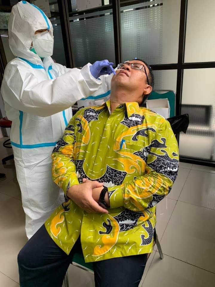 Antisipasi Cegah Covid-19, Tim Dokter UPTD Balai Labkesda Lampung Rutin Lakukan Swab
