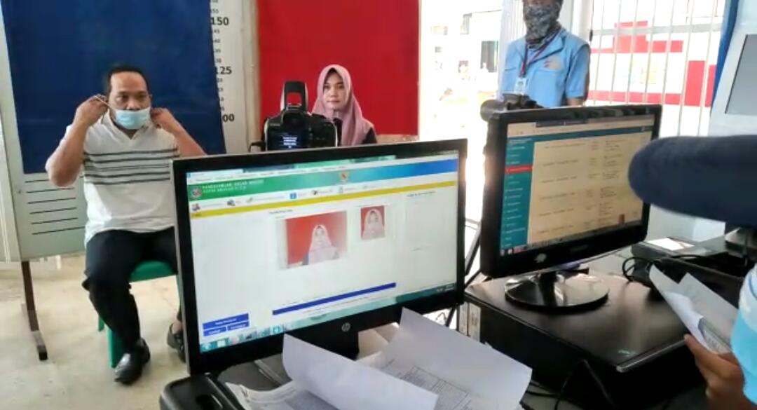 Disdukcapil Rekam Identitas Warga Binaan LP Rajabasa