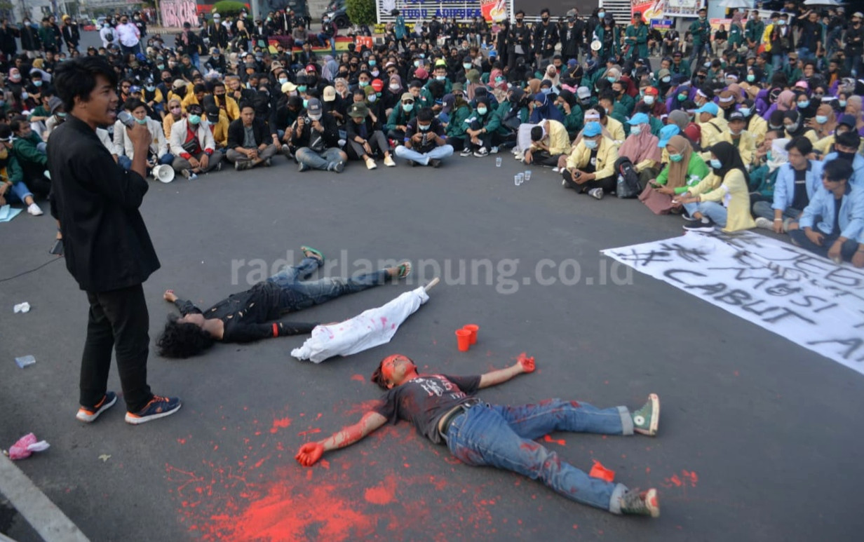 Real Mahasiswa, Aksi Damai Tanpa Kekerasan!