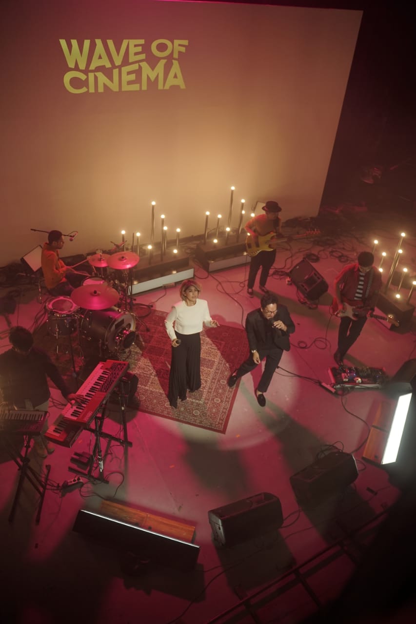 Mengenang Glenn Fredly Lewat Konser Terakhir Wave of Cinema : Surat Dari Timur