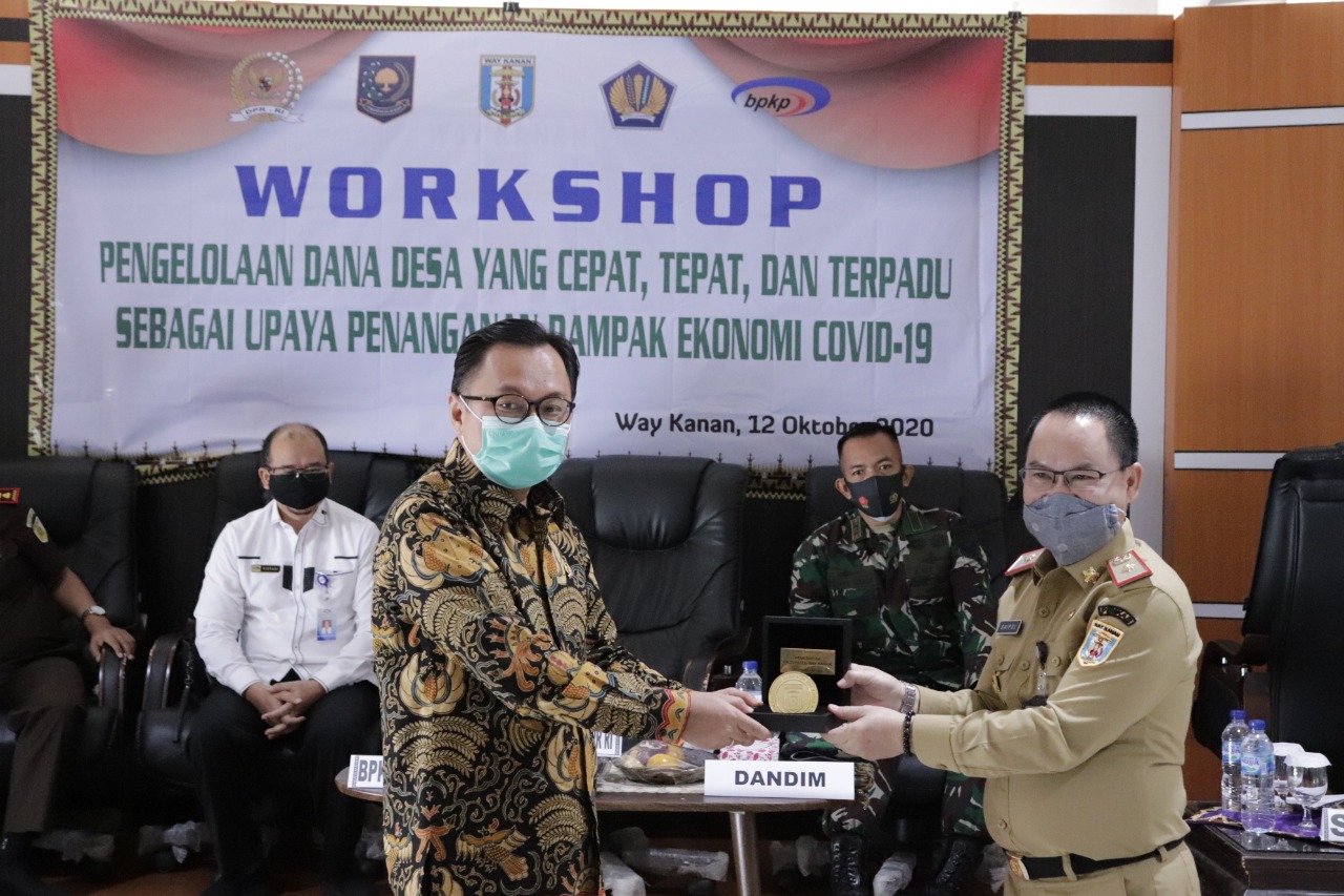 Sekkab Waykanan Beber Dana Desa, Ini Rinciannya