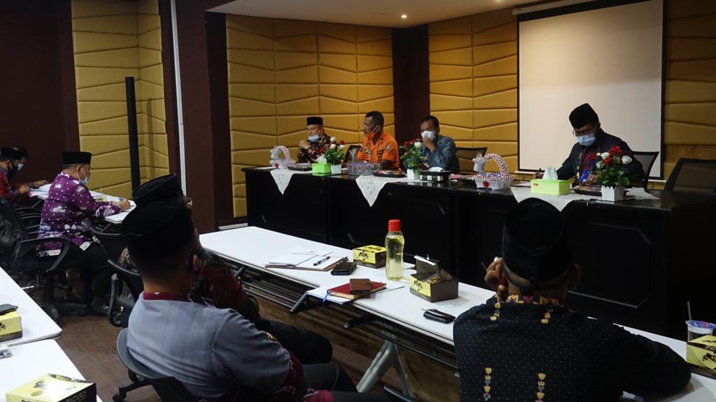 Pj. Sekkab Lamteng: Jangan Kendor dan Tetap Semangat Tangani Covid-19!