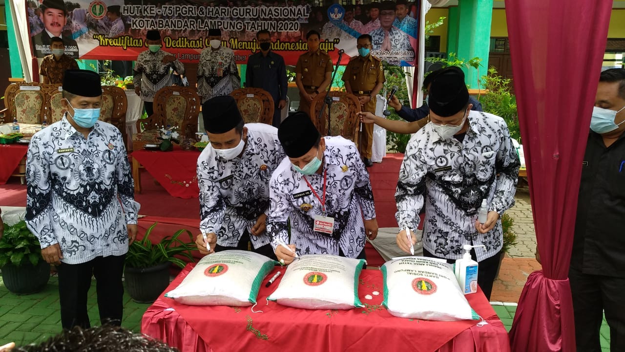 Siap-siap, Wali Kota Janjikan Kenaikan Insentif Guru Honor