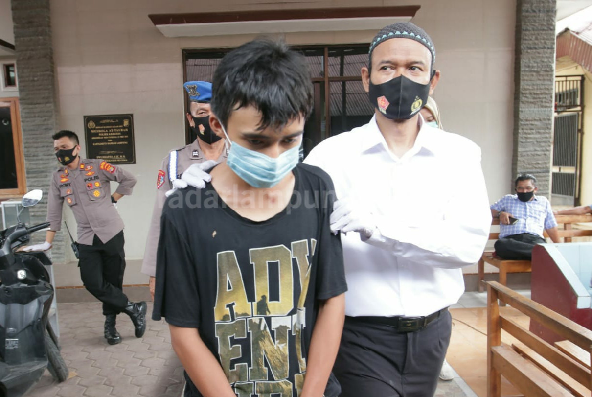 Awalnya Niat Beli Rokok, Ingat Butuh Uang untuk Persalinan, Beralih Curi Ponsel
