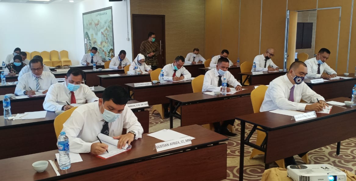 Peserta Seleksi JPTP Lambar Ikut Uji Kompetensi