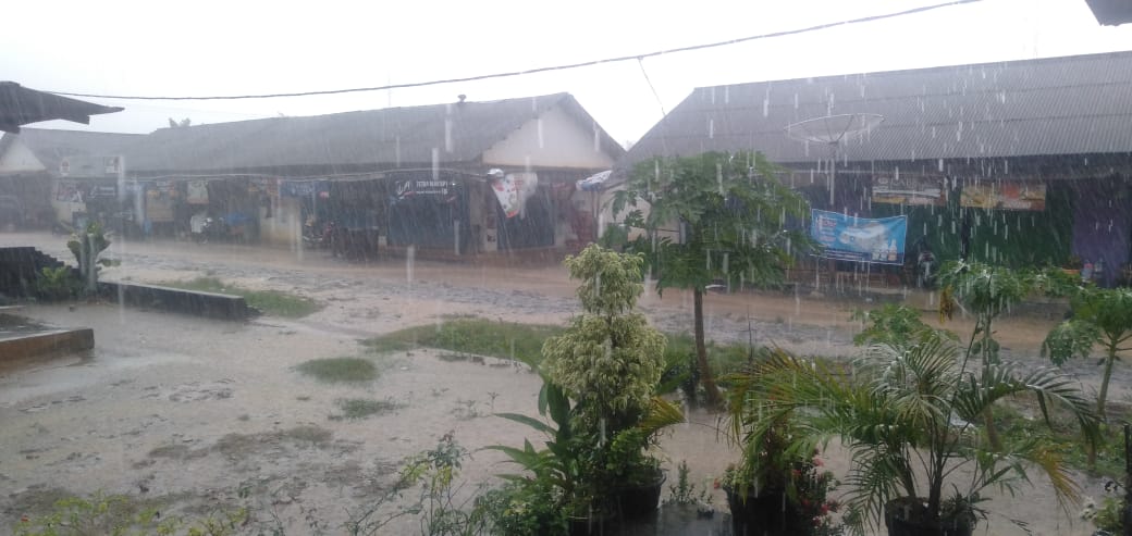 Curah Hujan Tinggi, Awas Banjir !
