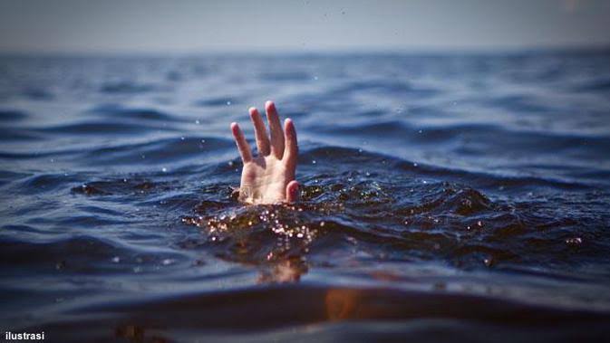 Tiga Remaja Tergulung Ombak di Pantai Sebalang, Satu Ditemukan Meninggal