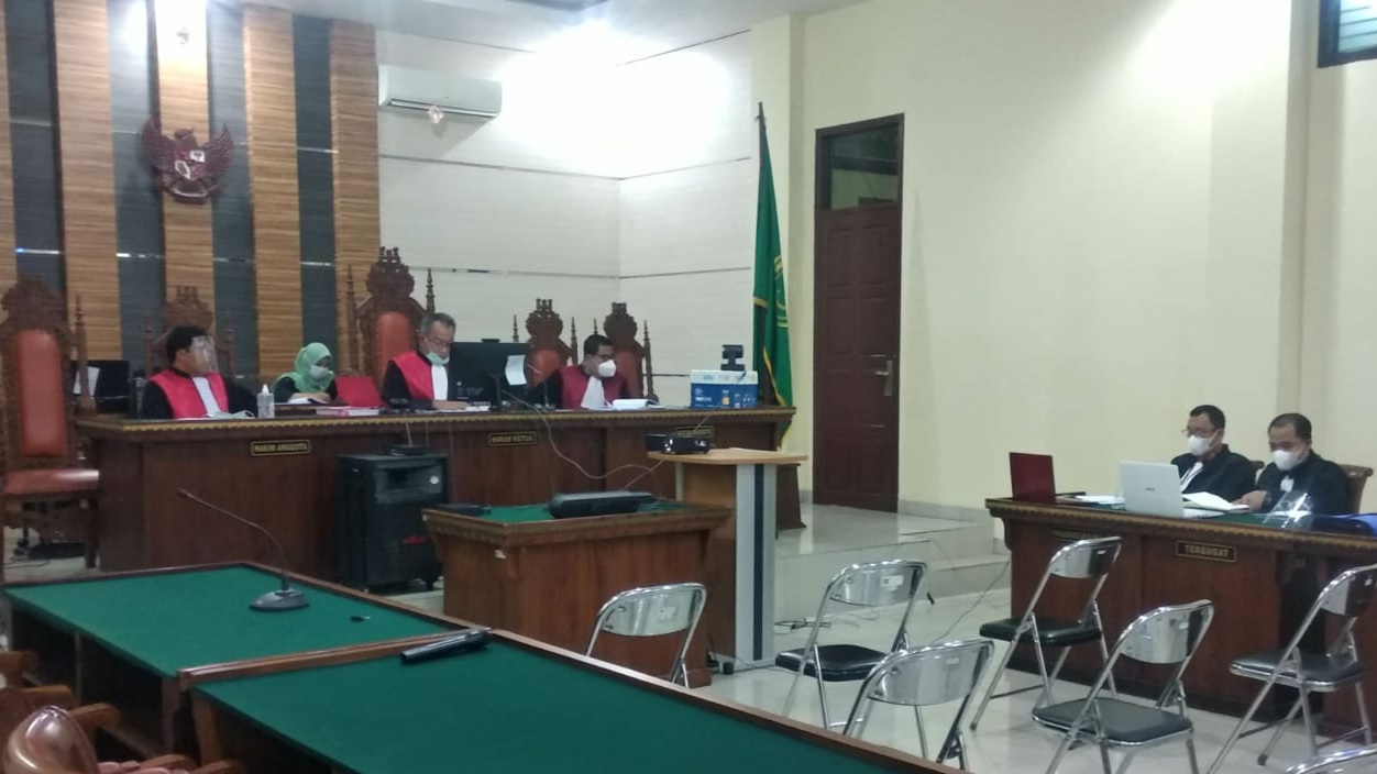 Sidang Lanjutan SAJ, Arah Pisau Alpin Tak Semata Mengarah ke Kepala dan Leher
