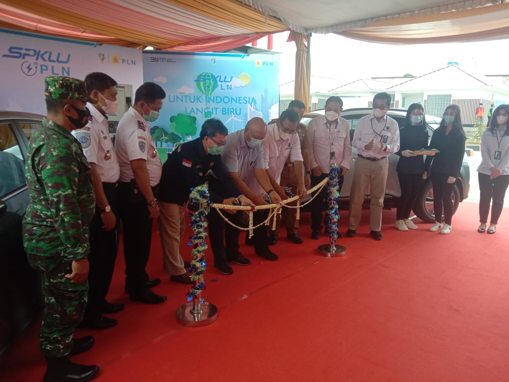 Tol Lampung Kini Miliki Pengisian Kendaraan Listrik