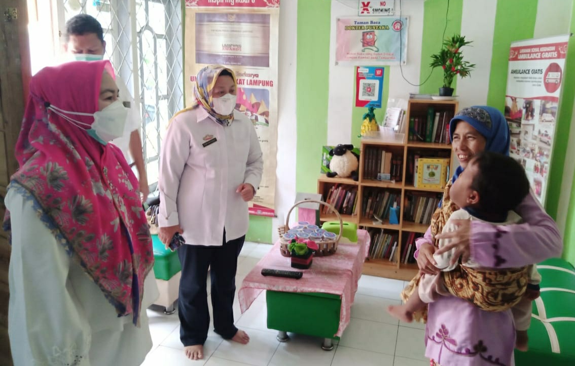 Pemkab Pesawaran Fasilitasi Perawatan Balita Penderita Tumor