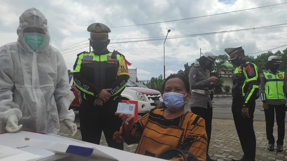 Putus Rantai Covid-19, Satlantas Polresta Bandarlampung Gelar Rapit Tes di Jalur Wisata