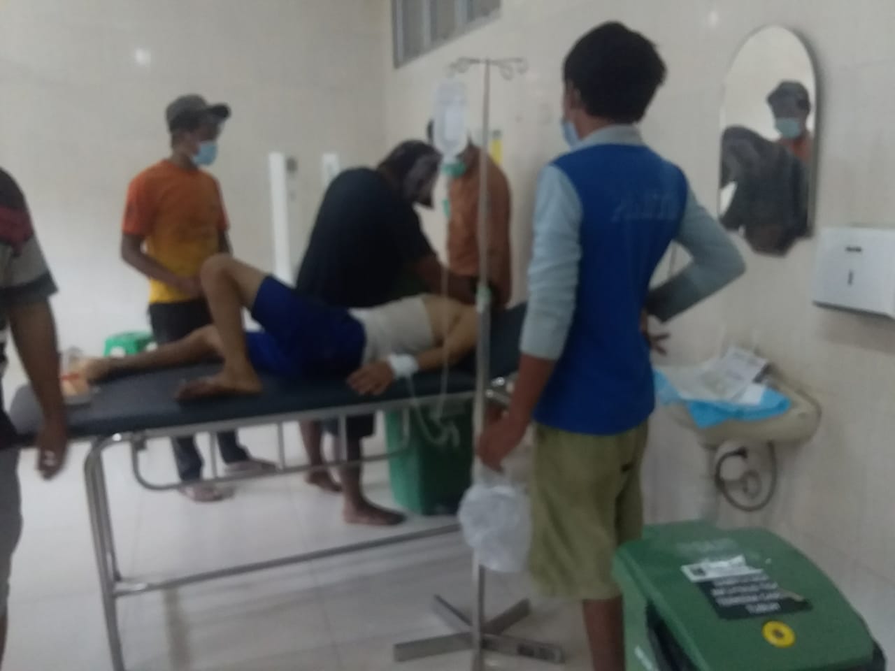 Satu Keluarga Tenggak Racun, Kondisi Kritis Satu Orang Dirujuk ke RSUD A.Yani Metro