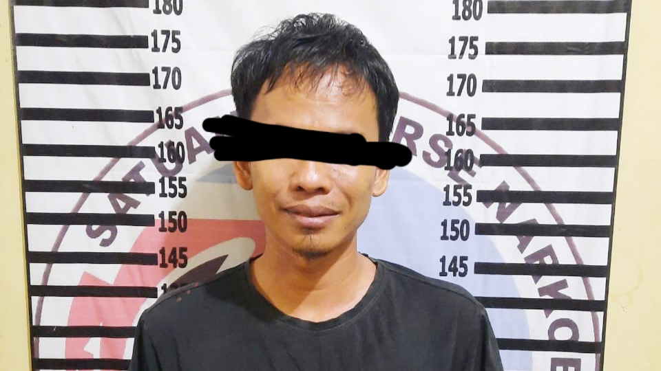 Gerebek Rumah di Jalintim, Polisi Tangkap Bandar dan 6 Paket Sabu