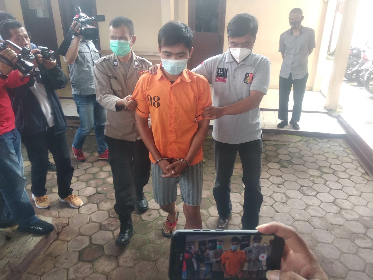 Pelaku Perampasan Diamankan