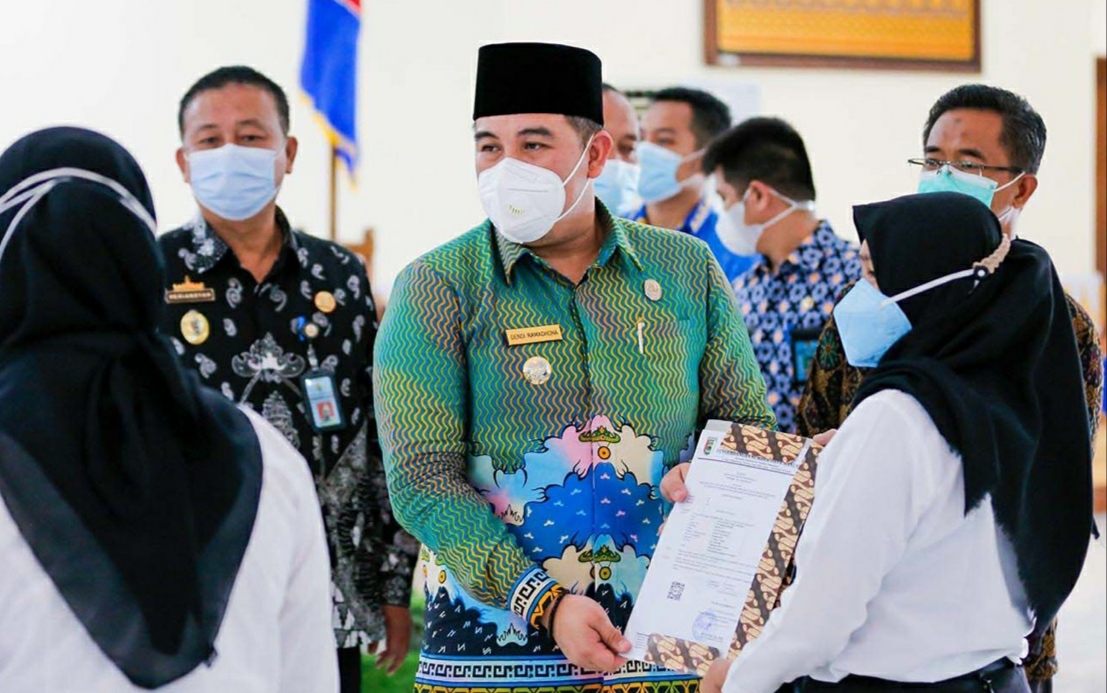 Serahkan SK, Ini Pesan Bupati untuk PPPK, ASN dan Pejabat Fungsional