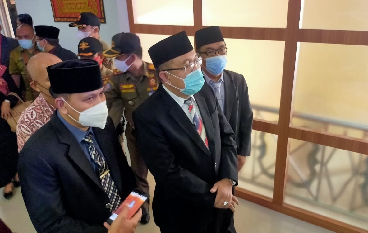 PTM Lampura Diberhentikan, Siswa Belajar di Rumah