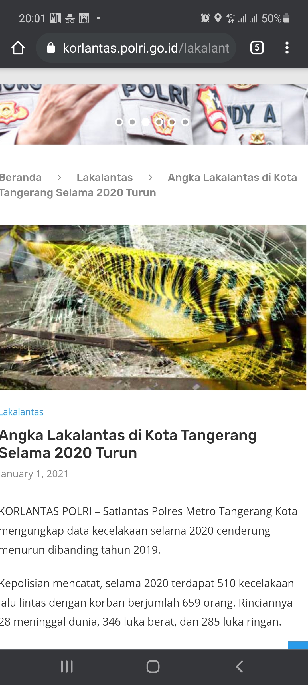 Innova v Yaris Adu Kambing di Jalan Menikung