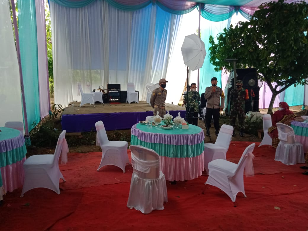 Langgar Prokes, Polisi Bubarkan Pesta Nikah